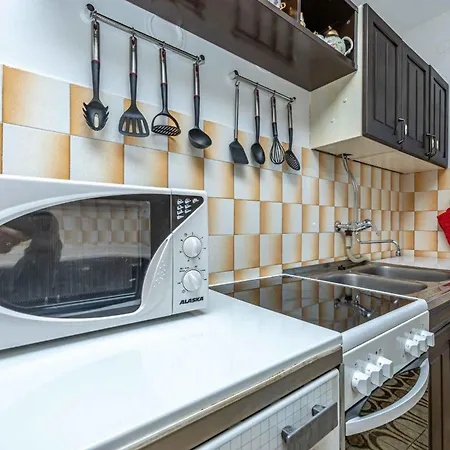 In 54401 * Crikvenica